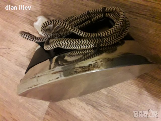 Стара ютия, снимка 6 - Колекции - 27648672