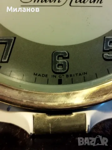 Стар механичен будилник, настолен часовник, снимка 3 - Антикварни и старинни предмети - 49337165