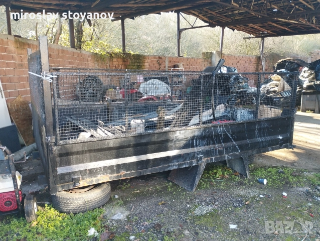 самосвално тяло със помпа Форд трансит, снимка 2 - Части - 52901989