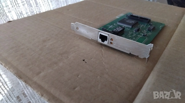 Intel EtherExpress EJMNIO-EPXISA2W 16-bit ISA Network Controller Card, снимка 3 - Мрежови адаптери - 53405380