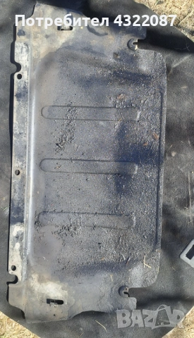 Вакуум клапан / кора под двигател Рено Гранд Сценик / Renault Grand Scenic II 1.9 dci 130к.с., снимка 3 - Части - 51670002