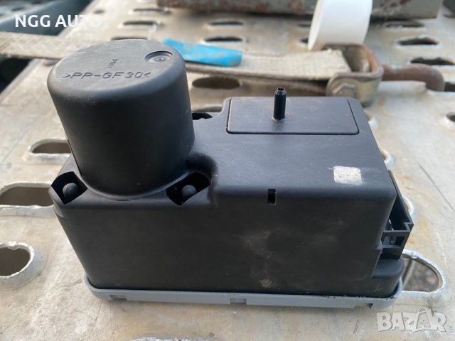 Вакуум помпа HELLA за централно заключване за VW, 1H0962257, 1H0 962 257