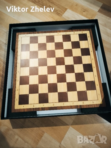 Електронен смарт шах Chessnut Air, снимка 2 - Шах и табла - 52528097