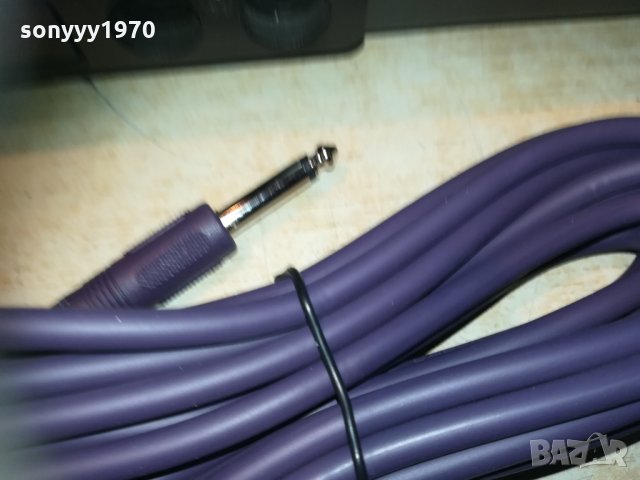 shure beta sm58s profi mic с кабел и държач 2003211950, снимка 13 - Микрофони - 32240064