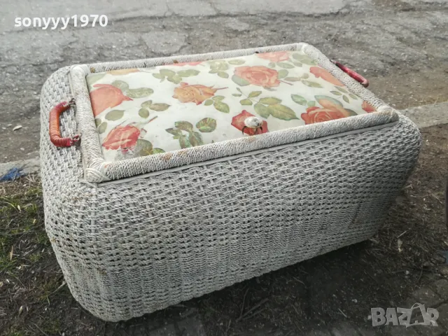 ПЛЕТЕН САНДЪК С КАПАК ТАБУРЕТКА ПУФ-ВНОС ГЕРМАНИЯ 0803251814, снимка 3 - Антикварни и старинни предмети - 49414812