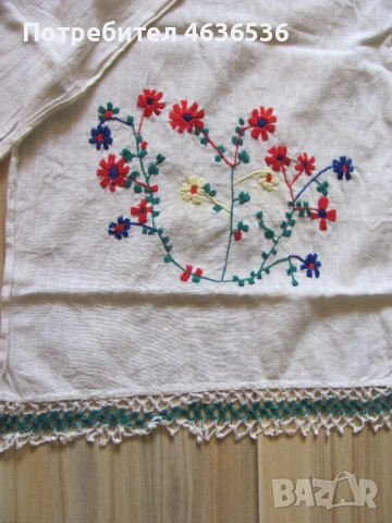 Кърпа, месал, ръчна бродерия и дантела, 144х30см., снимка 2 - Антикварни и старинни предмети - 53255655