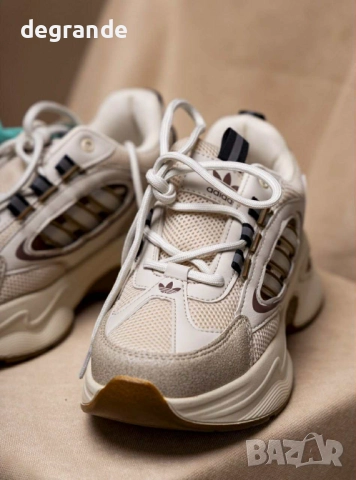 Дамски маратонки Adidas 