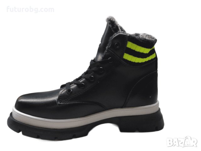 Дамски водоустоичиви черни боти със зелен акцент, снимка 3 - Дамски боти - 39035254