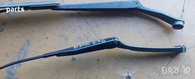 Рамена Предни Чистачки БМВ Е36 Компакт, снимка 3 - Части - 47934448