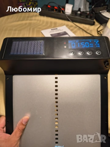 Автоматична врата за кокошарник със соларен таймер, програмируем сензор за светлина, дизайн

, снимка 3 - За птици - 50720013