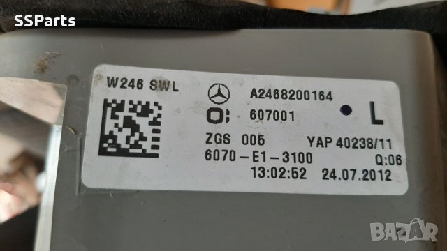 Mercedes W242,W246 - ляв стоп, снимка 7 - Части - 26883136