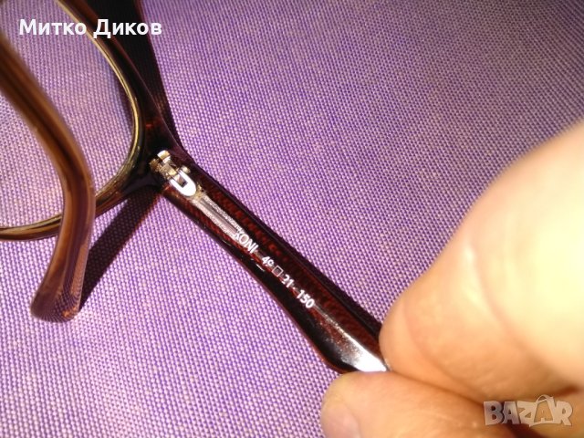 Очила с диоптер +2,5 маркови на Кони с кожено калъвче унисекс, снимка 7 - Слънчеви и диоптрични очила - 40487523