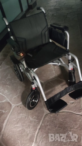 Чисто нова инвалидна количка до 130 кг. Mobility PLUS - Много удобна, снимка 2 - Инвалидни колички - 53229546