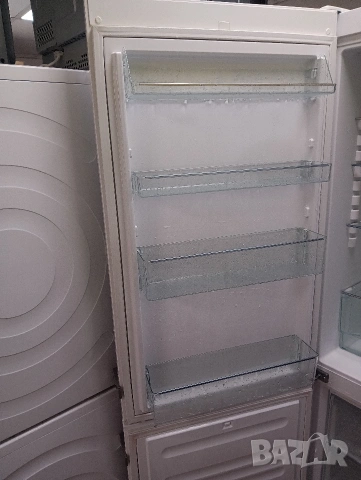 Комбиниран хладилник с фризер Миеле Miele Made in Germany с две години гаранция!, снимка 10 - Хладилници - 53039670