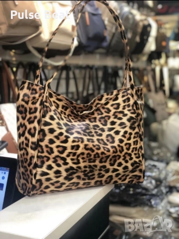 Класическа дамска чанта. Различни варианти , снимка 7 - Чанти - 52413496