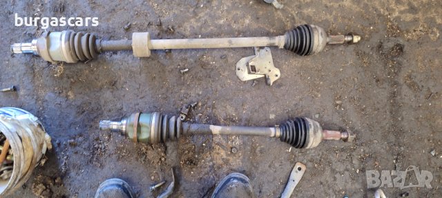 Полуоски Daihatsu YRV 1.3 - 70лв, снимка 2 - Части - 43869346