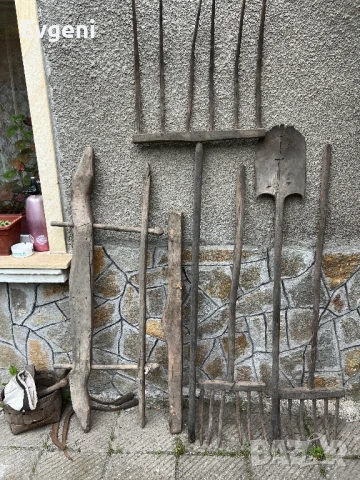 Стари дървени вили,лопата,сърп,кошница и плуг(хомот).., снимка 7 - Антикварни и старинни предмети - 50782937
