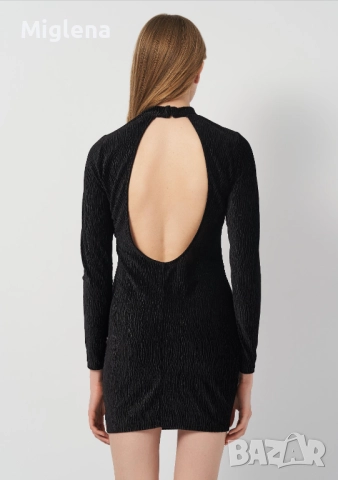 Парти рокля с гол гръб 