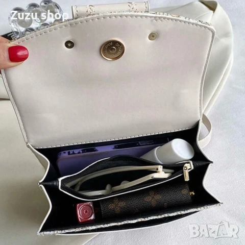 Дамска чанта, снимка 8 - Чанти - 50737355