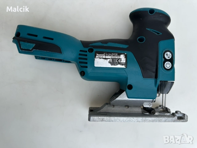 Безчетково зеге Makita DJV181 18волта, снимка 2 - Триони и циркуляри - 53587108