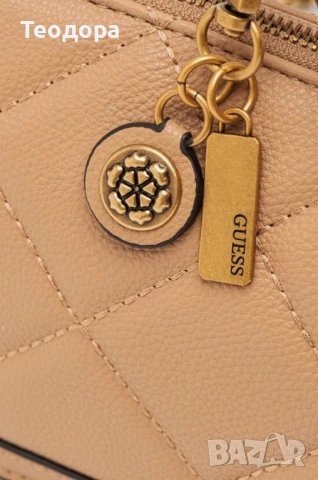 Нова чантичка  на  GUESS, снимка 10 - Чанти - 51237944