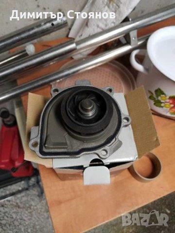 Водна помпа Опел Инсигния, снимка 4 - Части - 28045630