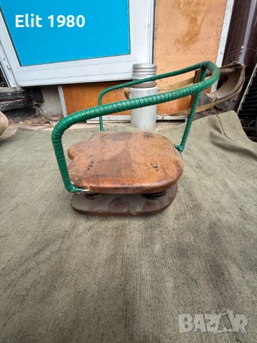 Продавам детска седалка за колело от соца, снимка 2 - Други ценни предмети - 52531276