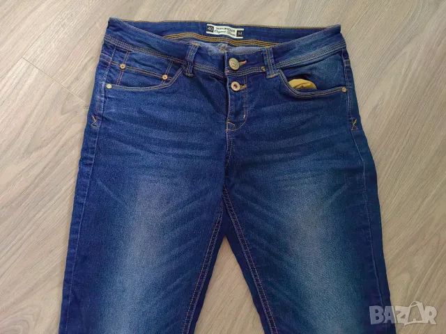 Дамски дънки Terranova М, снимка 2 - Дънки - 49481234