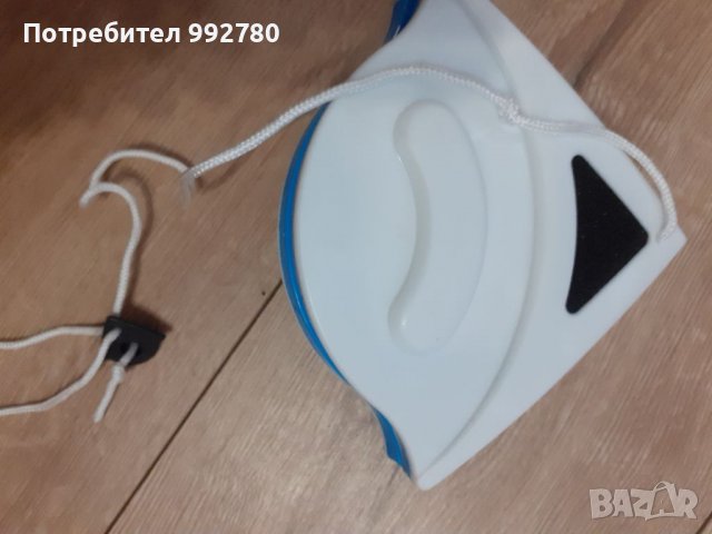 Уред за чистене на прозорци