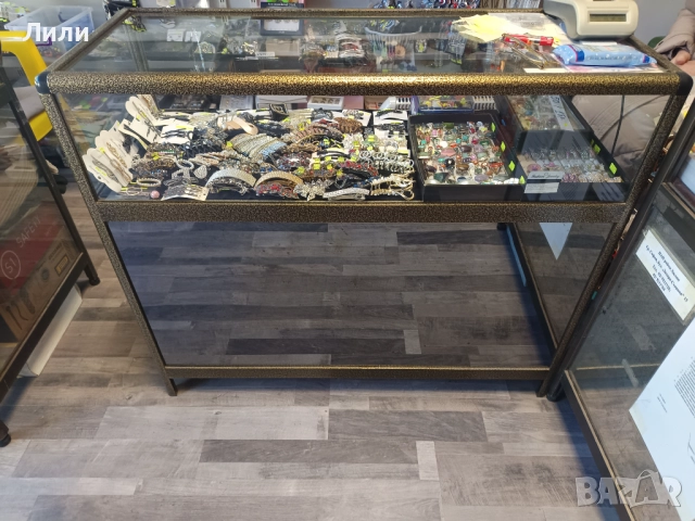 Витрини , снимка 8 - Витрини - 52936899