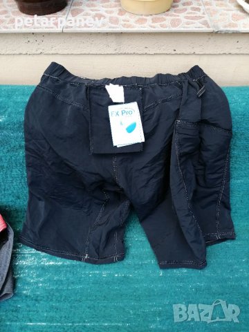 Нов колоездачен къс панталон FX Pro - М размер, снимка 3 - Къси панталони - 36714140