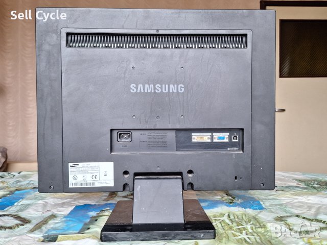 Монитор Samsung SyncMaster 225UW, снимка 3 - Монитори - 43361025