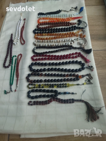 Интересна оферта за търговци и колекционери.Лот прекрасни броеници.Обявената цена е за всичките., снимка 2 - Колекции - 51573790