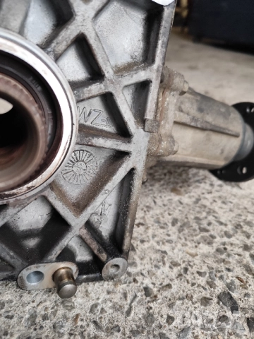 Раздатка за Hyundai Santa fe-2010- 2.2-197кс, снимка 3 - Части - 52329658