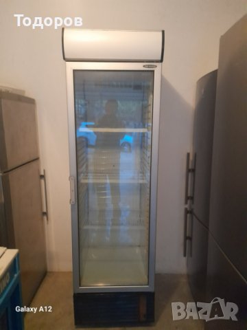 Професионална хладилна витрина за напитки Cold master, с вентилатор