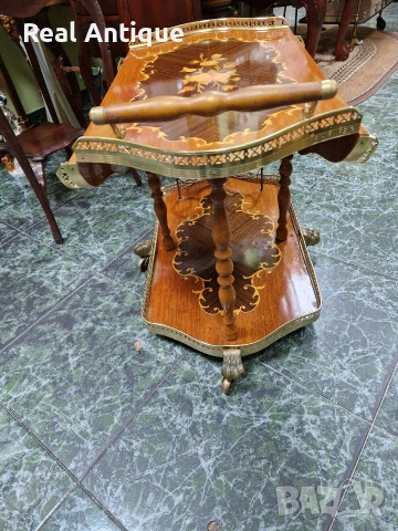 Уникална антикварна английска количка за сервиране , снимка 3 - Антикварни и старинни предмети - 52926835