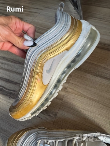 Оригинални маратонки Nike Air Max 97 Metallic Gold! 39 н, снимка 8 - Маратонки - 52188589