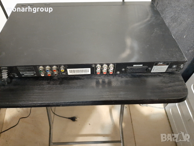 DVD DK digital, снимка 8 - Плейъри, домашно кино, прожектори - 36489875