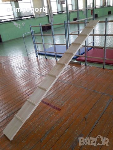 Пиратската стълбичка е аксесоар за шведска стена