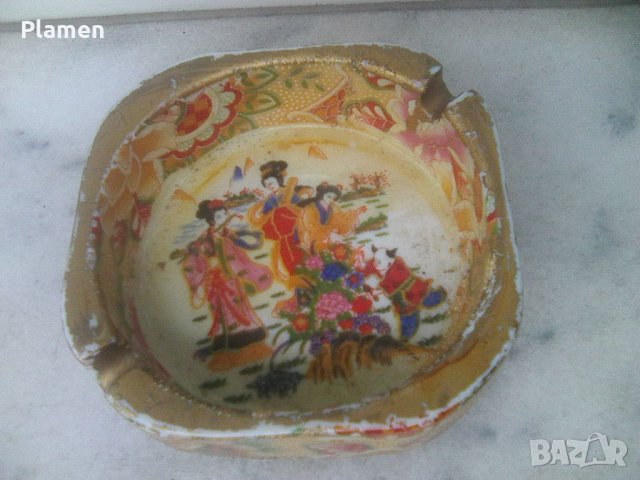 Старинен китайски порцеланов пепелник, снимка 1