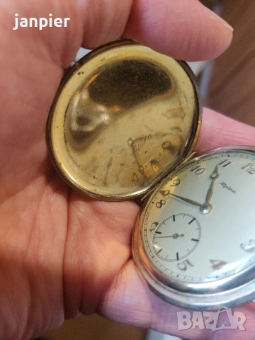 джобен позлатен часовник Alpina, снимка 2 - Антикварни и старинни предмети - 52400033