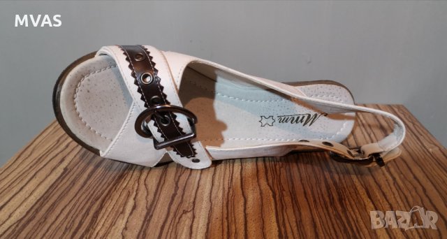 Нови кожени сандали 36 номер бели ежедневни, снимка 2 - Дамски ежедневни обувки - 29021589