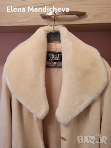 Бяло Шампанско палто яке връхна дреха с пухена яка , снимка 4 - Палта, манта - 48654553