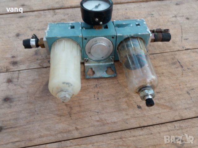 Пневматичен въздушен филтър омаслител риголатор налягане, снимка 2 - Куфари с инструменти - 38494738