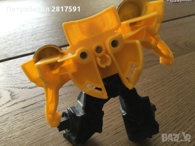 Трансформър Бамбоби 2016 Bumblebee 4" McDonald's Action Figure #5 Transformers Robots In Disguise, снимка 3 - Фигурки - 43227937