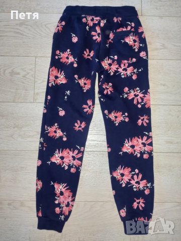 Детски спортен екип - 7-8 години, снимка 6 - Детски анцузи и суичери - 47337086