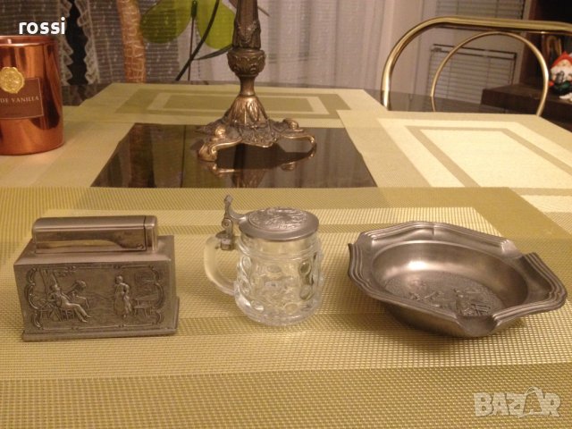 Старинни немски запалка, пепелник и халба за ракия серия Lindenwirthin калай стъкло нов , снимка 2 - Колекции - 43064274