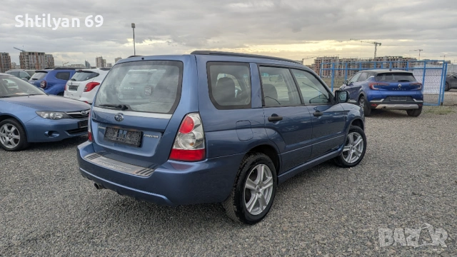Субару Форестър 2.0i 4x4 Automatic , снимка 4 - Автомобили и джипове - 53564092