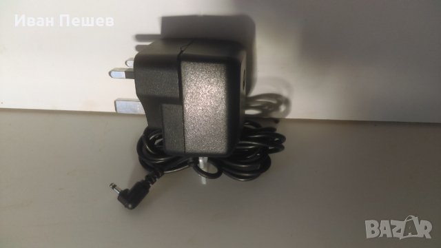 Адаптер AAPN 4065A на Motorola, снимка 2 - Оригинални зарядни - 28895208