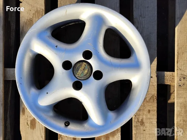 Джанти 4х100 r15, снимка 4 - Гуми и джанти - 48630662